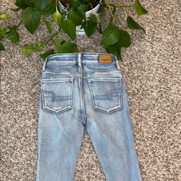 Distressed Blue Jeans - Picture 7 of 8